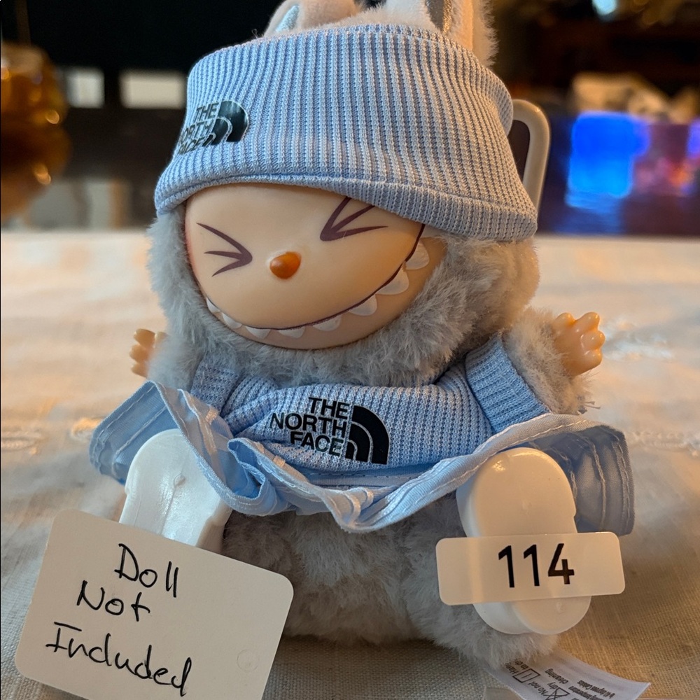 114, The North Face Logo Light Blue 4 Piece Outfit for Labubu doll(No Doll)